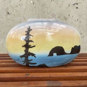 Vintage MCM Haeger Oblong Oval Vase Rockaway Beach Oregon Coast Arch Rock Scene